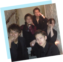 通常では知り合えない人達と知り合える！